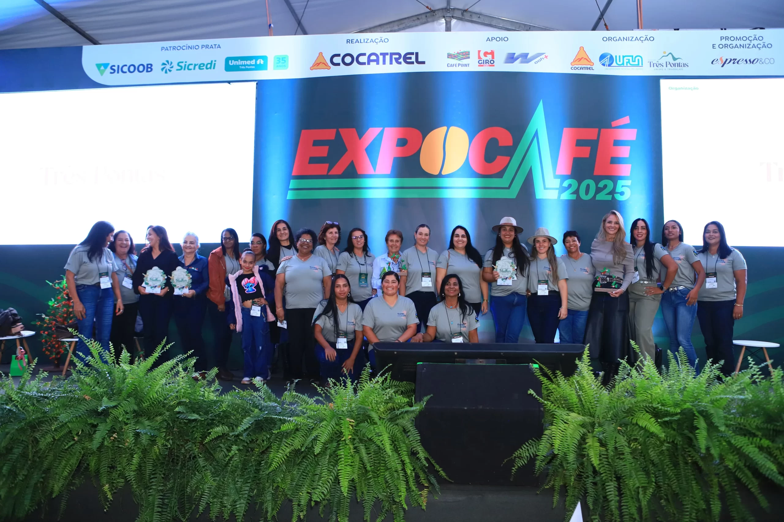8º Encontro Mineiro de Cafeicultoras reúne mais de 600 mulheres na Expocafé 2025